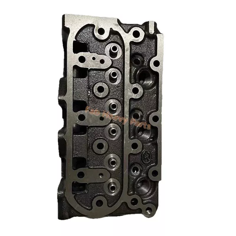 Bare Cylinder Head for Kubota Engine D600 Tractor G5200 Steiner 420 220 Cub Cadet 1572 882 Mower Steiner MP-49 Mowpacker 720 Aftermarket Replacement For Bobcat turf